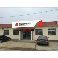 服裝鞋帽加工批發(fā)全攻略 廠家直供與批發(fā)市場(chǎng)的深度解析