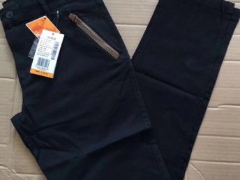 萬(wàn)優(yōu)匯正品尾貨批發(fā) 重慶品牌服飾鞋帽一站式采購(gòu)指南