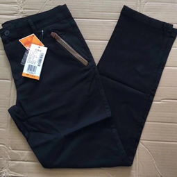 重慶萬(wàn)優(yōu)匯 一站式品牌服裝及運(yùn)動(dòng)尾貨批發(fā)基地